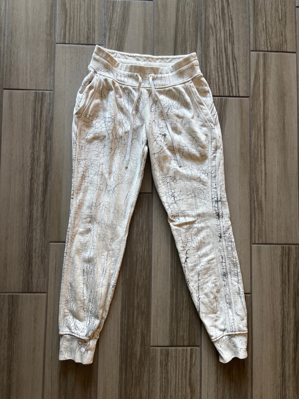 lululemon athletica White Marble Print Joggers